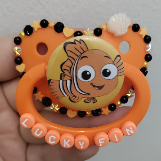 'Lucky Fin' Nemo Paci